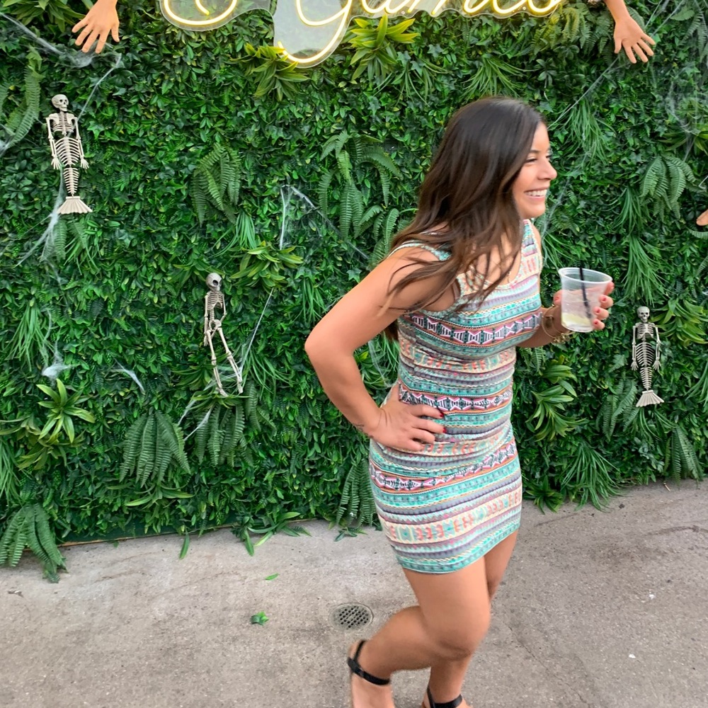 Patterned bodycon dress